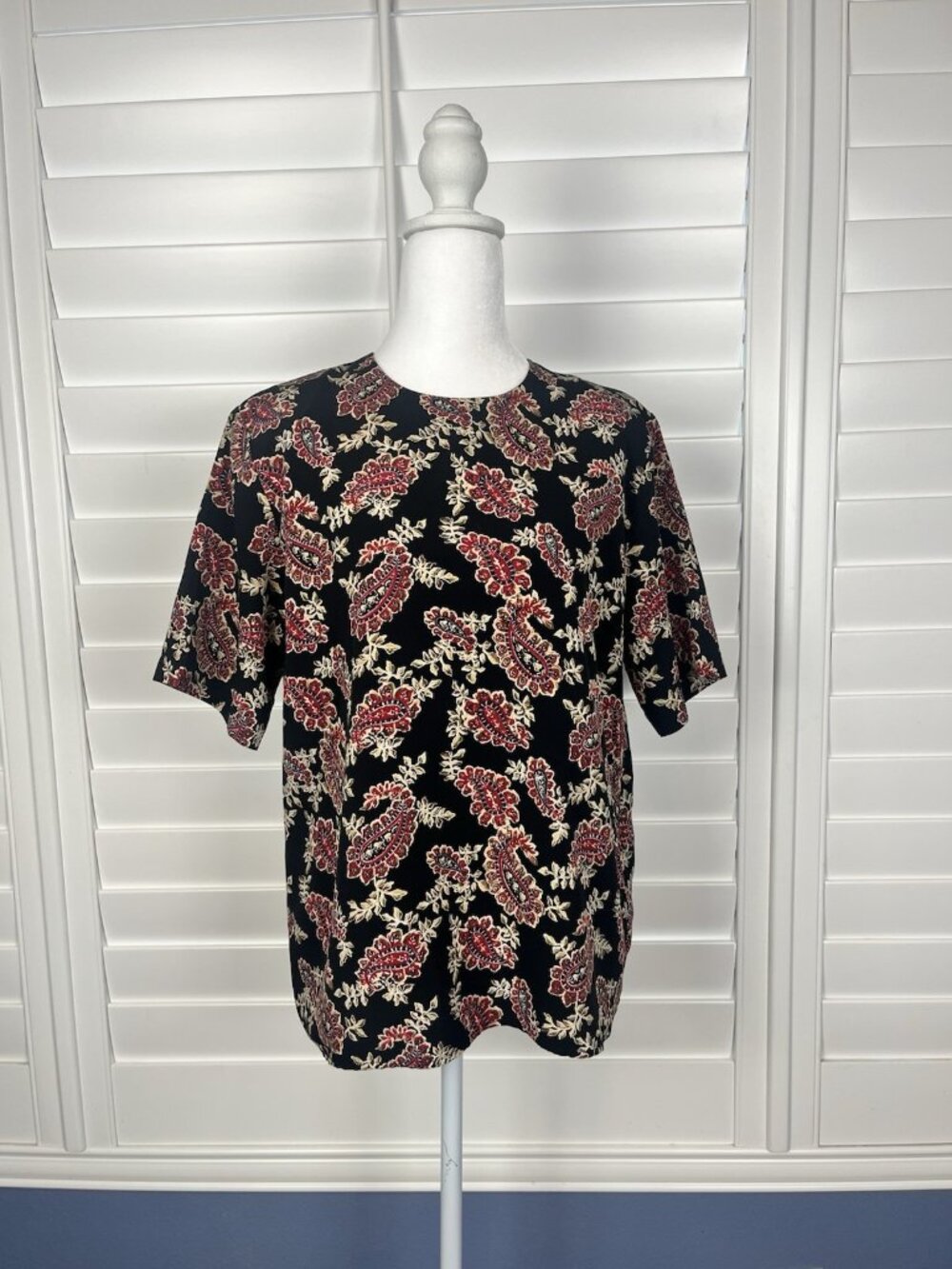 Worthington Women’s Paisley Print Blouse Black Red Short Sleeve Relaxed Size M